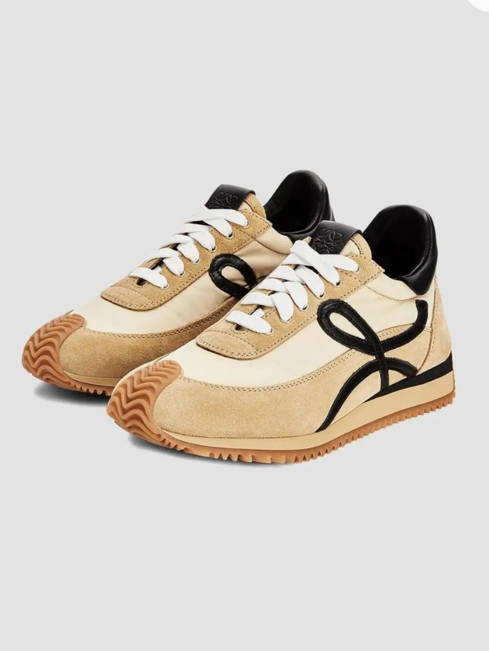 $890 LOEWE Flow Runner 2.0 Suede Nylon Sneakers Beige EU 45 US 12 BNIB - Picture 2 of 15